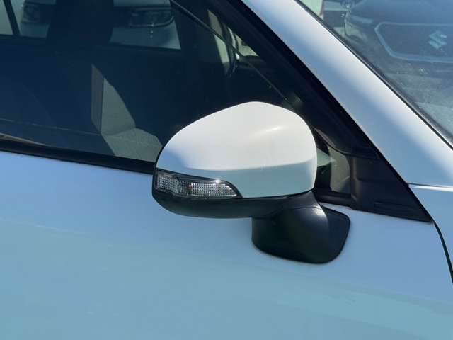 トヨタ カローラフィールダー １．５Ｘ H28年 (九州・沖縄) 99