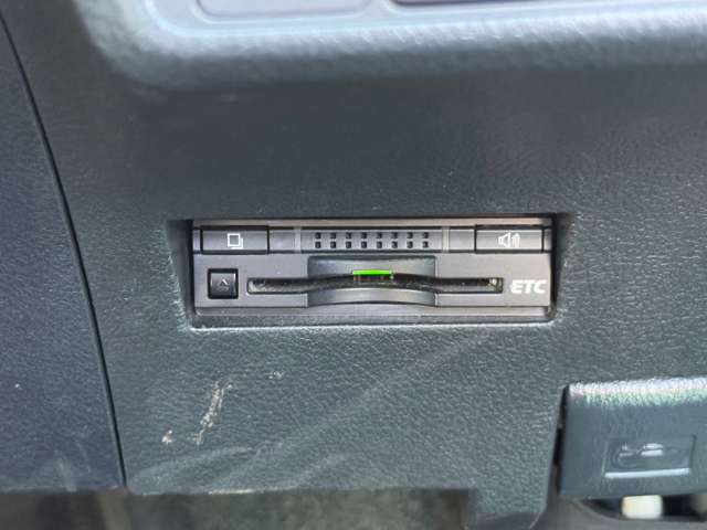 トヨタ カローラフィールダー １．５Ｘ H28年 (九州・沖縄) 99