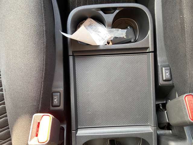 三菱 デリカ　Ｄ：５ ２．２ Ｐ ディーゼルターボ ４ＷＤ R4年 (九州・沖縄) 99