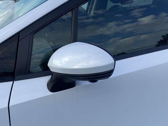 日産 ノート １．２ Ｘ R4年 (九州・沖縄) 99