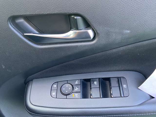 日産 ノート １．２ Ｘ R4年 (九州・沖縄) 99