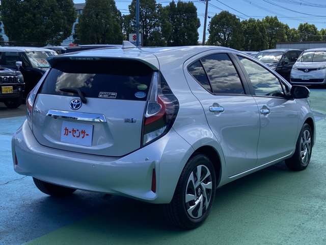 トヨタ アクア １．５ Ｓ スタイルブラック R3年 (九州・沖縄) 99