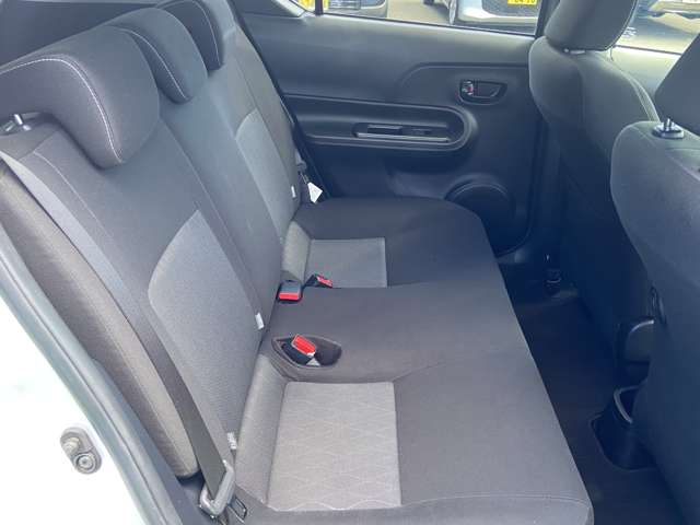 トヨタ アクア １．５ Ｓ スタイルブラック R3年 (九州・沖縄) 99