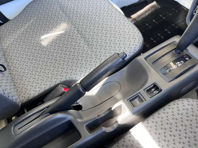 スズキ キャリイトラック ６６０ ＫＣエアコン・パワステ ３方開 ４ＷＤ R2年 (九州・沖縄) 99