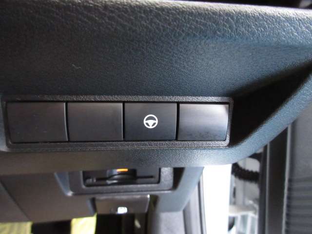 日産 ノートオーラ １．２ ＮＩＳＭＯ R5年 (九州・沖縄) 99