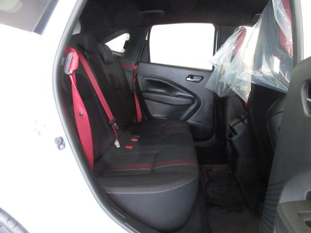 日産 ノートオーラ １．２ ＮＩＳＭＯ R5年 (九州・沖縄) 99