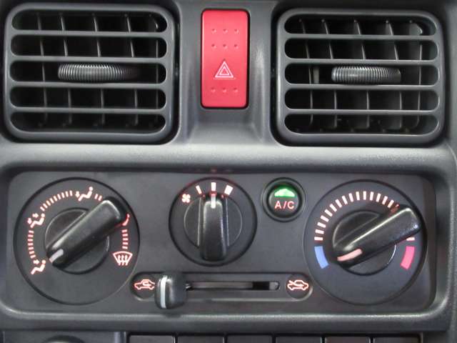 日産 ＮＴ１００クリッパー ６６０ ＤＸ ４ＷＤ R6年 (九州・沖縄) 99