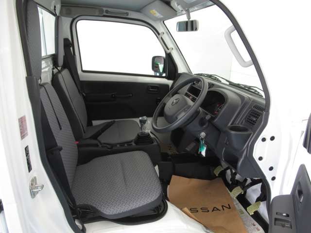 日産 ＮＴ１００クリッパー ６６０ ＤＸ ４ＷＤ R6年 (九州・沖縄) 99