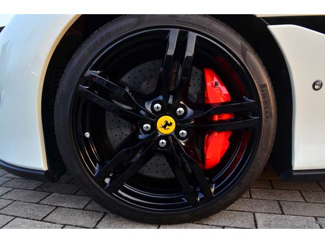 フェラーリ ポルトフィーノ Ｆ１ ＤＣＴ R1年 (関東) 99