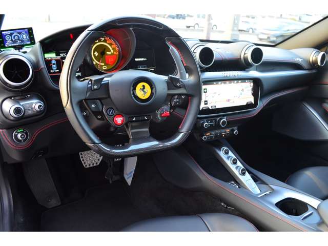 フェラーリ ポルトフィーノ Ｆ１ ＤＣＴ R1年 (関東) 99