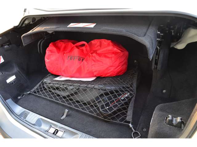 フェラーリ ポルトフィーノ Ｆ１ ＤＣＴ R1年 (関東) 99