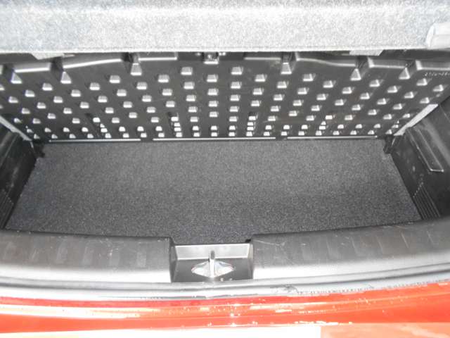 スズキ スイフト １．２ ＸＬ アイドリングストップ H23年 (中国) 99