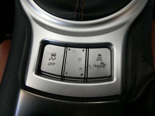 トヨタ ８６ ２．０ ＧＴ リミテッド H29年 (中国) 99