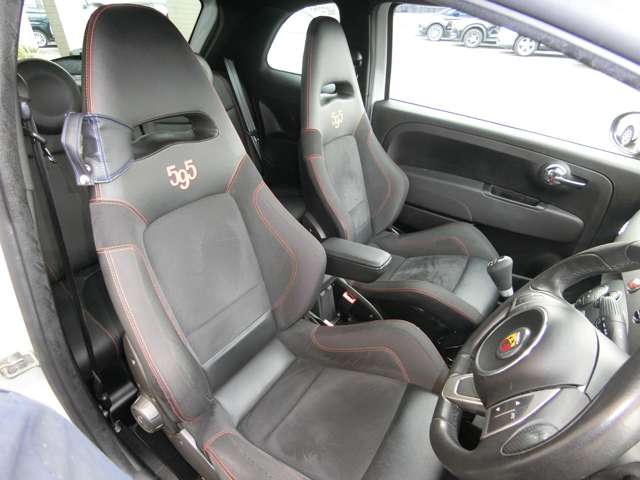 アバルト ５９５ コンペティツィオーネ H27年 (中国) 99