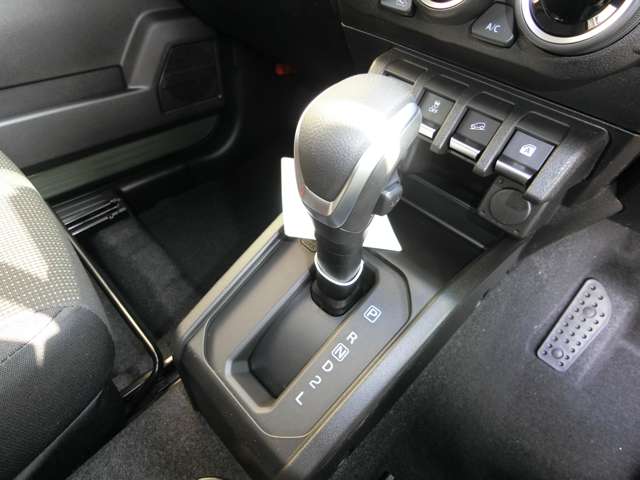 スズキ ジムニー ６６０ ＸＣ ４ＷＤ R7年 (中国) 99