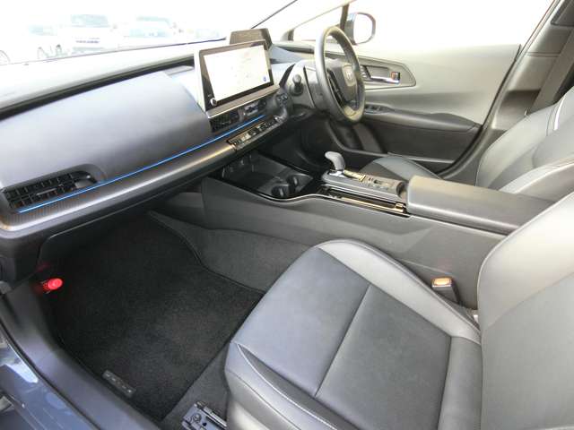 トヨタ プリウス ２．０ Ｚ R5年 (中国) 99