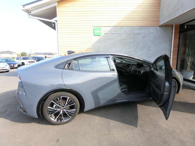 トヨタ プリウス ２．０ Ｚ R5年 (中国) 99