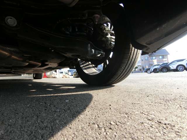 トヨタ プリウス ２．０ Ｚ R5年 (中国) 99