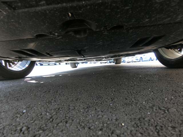 トヨタ プリウス ２．０ Ｚ R5年 (中国) 99