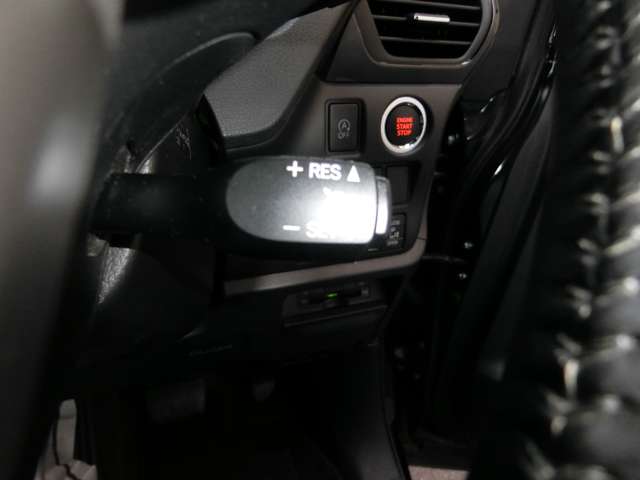 トヨタ ノア ２．０ ＳＩ H29年 (中国) 99