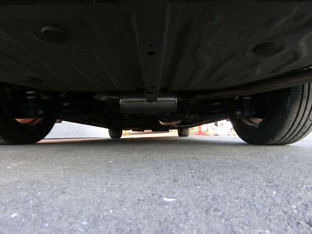 トヨタ ノア ２．０ ＳＩ H29年 (中国) 99