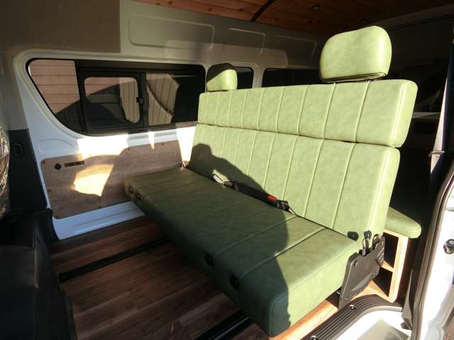 トヨタ ハイエースバン ２．８ ＤＸ ワイド スーパーロング ハイルーフ ディーゼルターボ ４ＷＤ R5年 (中国) 99