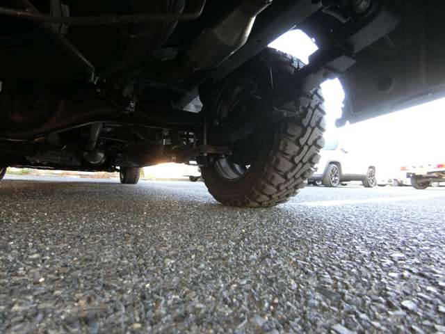 トヨタ ハイエースバン ２．８ ＤＸ ワイド スーパーロング ハイルーフ ディーゼルターボ ４ＷＤ R5年 (中国) 99