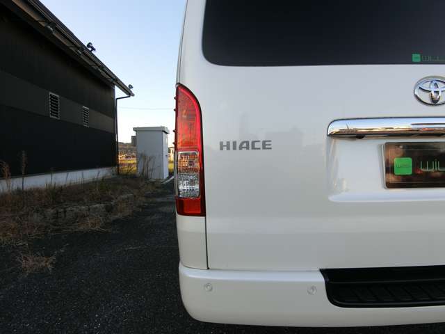 トヨタ ハイエースバン ２．８ ＤＸ ワイド スーパーロング ハイルーフ ディーゼルターボ ４ＷＤ R5年 (中国) 99