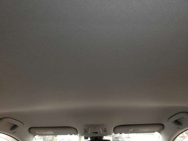 トヨタ プリウス １．８ Ａ H28年 (中国) 99