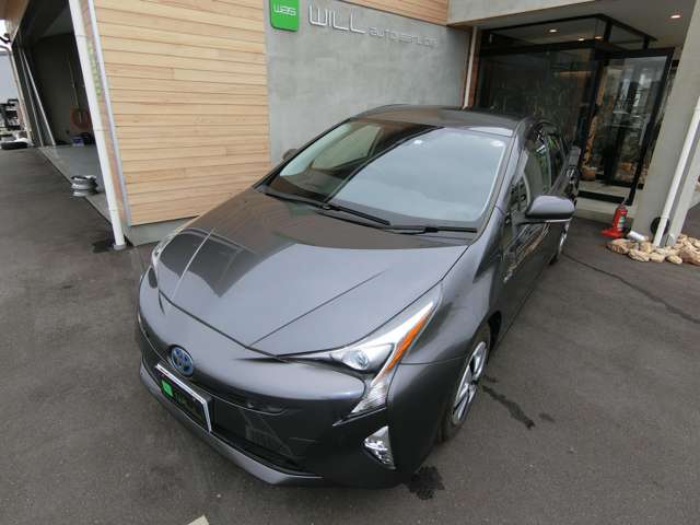 トヨタ プリウス １．８ Ａ H28年 (中国) 99