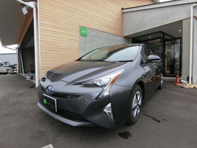 トヨタ プリウス １．８ Ａ H28年 (中国) 99