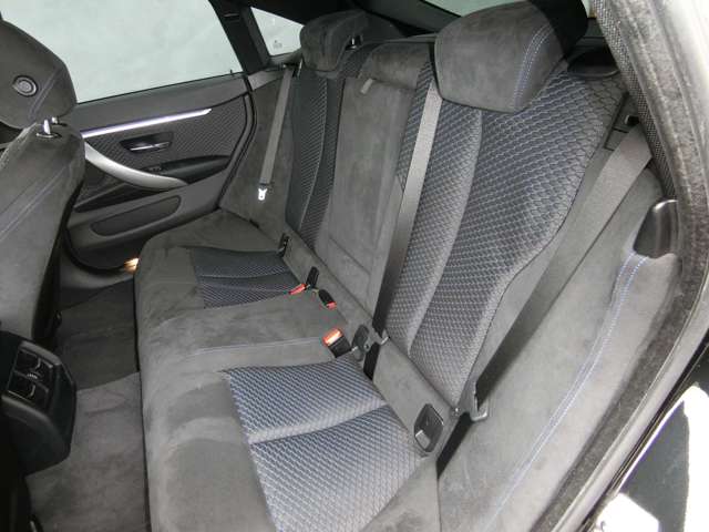 ＢＭＷ ４シリーズ ４２０Ｉ Ｍスポーツ H29年 (中国) 99