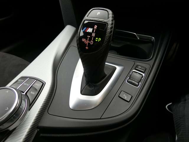 ＢＭＷ ４シリーズ ４２０Ｉ Ｍスポーツ H29年 (中国) 99