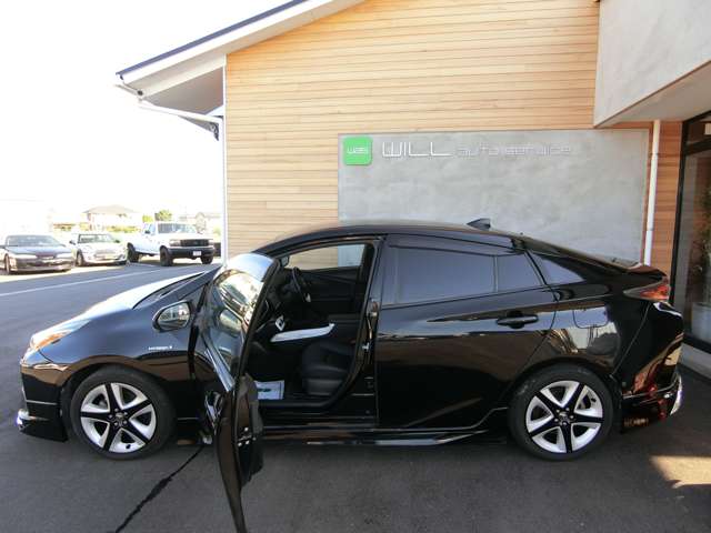 トヨタ プリウス １．８ Ａ ツーリングセレクション H28年 (中国) 99