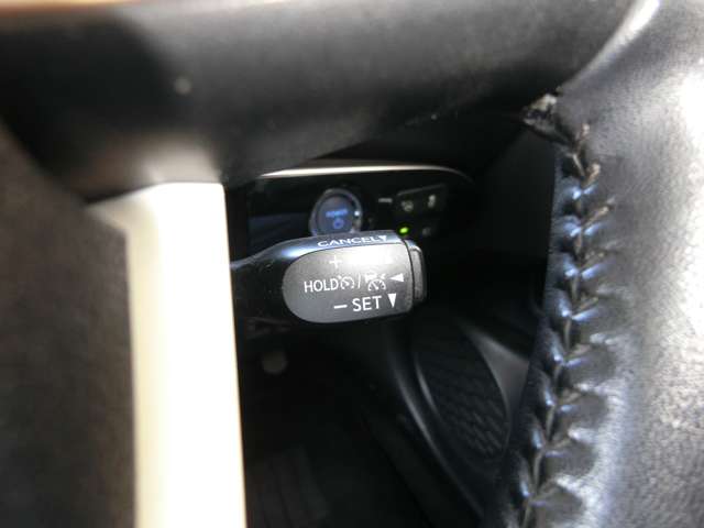 トヨタ プリウス １．８ Ａ ツーリングセレクション H28年 (中国) 99