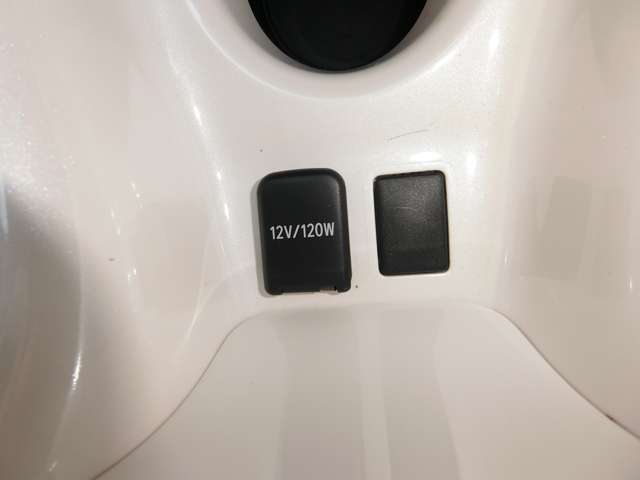 トヨタ プリウス １．８ Ａ ツーリングセレクション H28年 (中国) 99