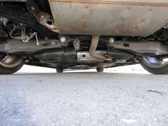 トヨタ プリウス １．８ Ａ ツーリングセレクション H28年 (中国) 99