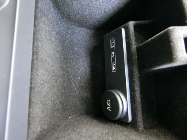 ランドローバー レンジローバーイヴォーク ＳＥ プラス ４ＷＤ H29年 (中国) 99