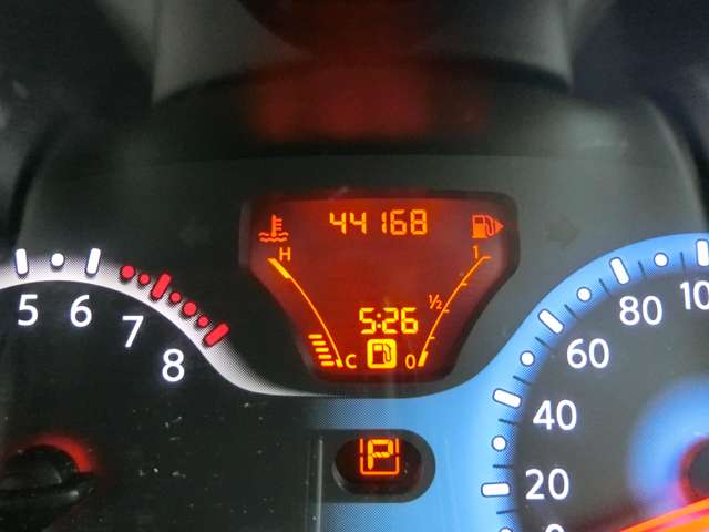 日産 キューブ １．５ １５Ｘ Ｖセレクション H25年 (中国) 99