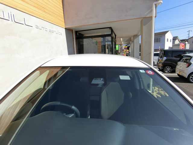 トヨタ ヴィッツ　ハイブリッド １．５ ハイブリッド Ｆ R1年 (中国) 99