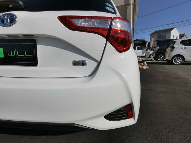 トヨタ ヴィッツ　ハイブリッド １．５ ハイブリッド Ｆ R1年 (中国) 99