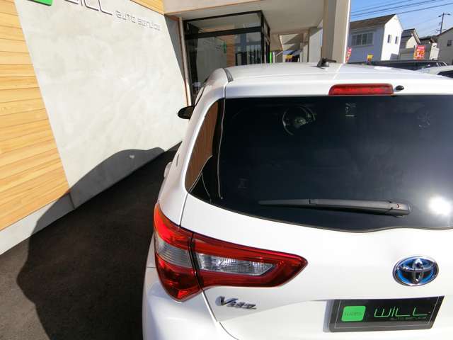 トヨタ ヴィッツ　ハイブリッド １．５ ハイブリッド Ｆ R1年 (中国) 99