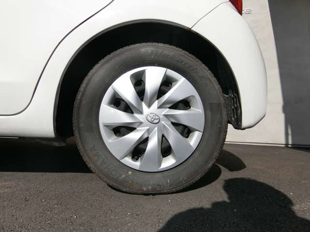 トヨタ ヴィッツ　ハイブリッド １．５ ハイブリッド Ｆ R1年 (中国) 99