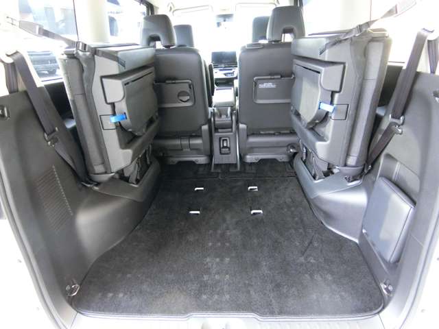 日産 セレナ １．４ Ｅ－ＰＯＷＥＲ ハイウェイスターＶ R5年 (中国) 99