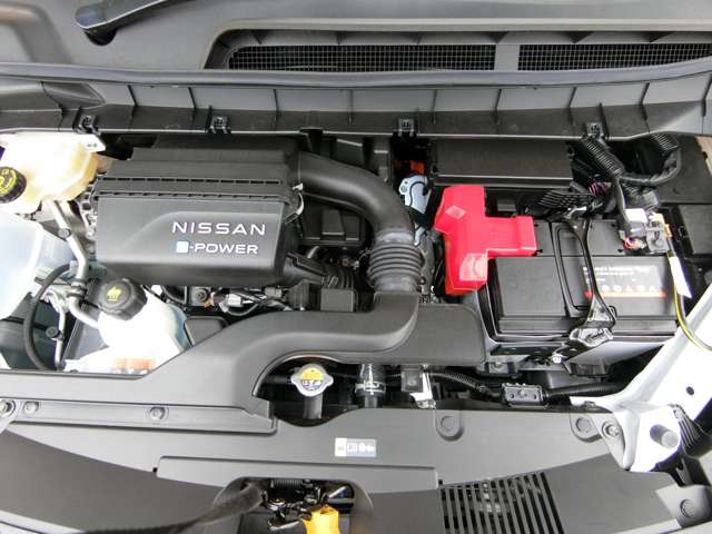 日産 セレナ １．４ Ｅ－ＰＯＷＥＲ ハイウェイスターＶ R5年 (中国) 99