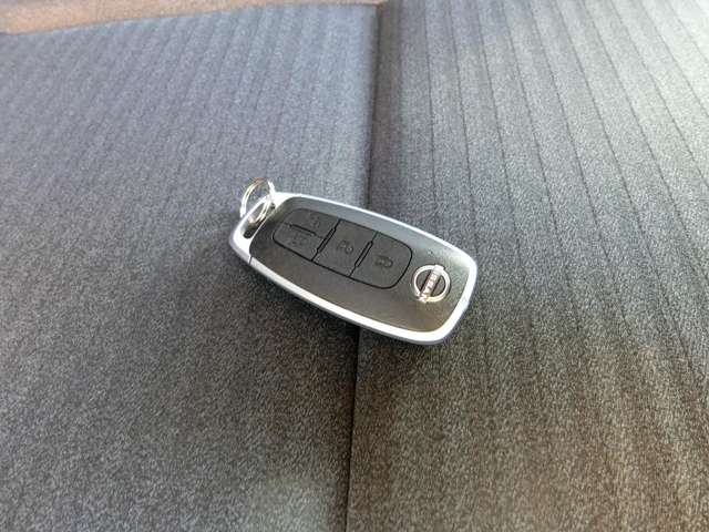 日産 セレナ １．４ Ｅ－ＰＯＷＥＲ ハイウェイスターＶ R5年 (中国) 99