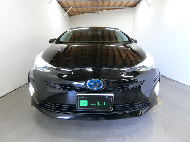 トヨタ プリウス １．８ Ａ プレミアム ツーリングセレクション H29年 (中国) 99