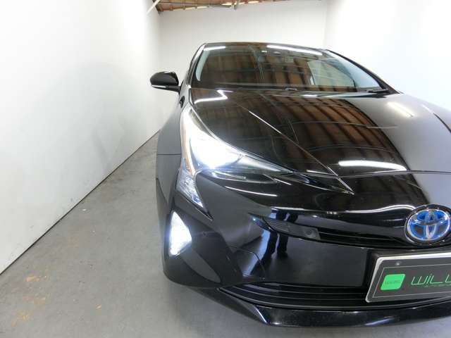 トヨタ プリウス １．８ Ａ プレミアム ツーリングセレクション H29年 (中国) 99