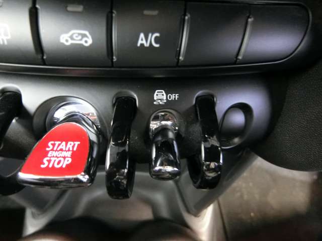 ミニ ミニ ワン ３ドア ＤＣＴ H30年 (中国) 99