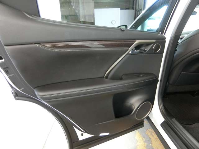 レクサス ＲＸ４５０ｈ ４５０Ｈ Ｆスポーツ ４ＷＤ H27年 (中国) 99